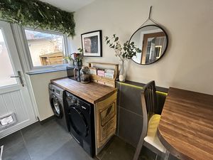 Photo 11- click for photo gallery